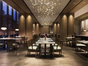 Novotel Shanghai Clover