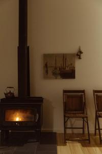 Seafarers Lodge a pup friendly beach shack haven in Middleton