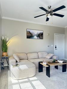 Homey 1BR Getaway Near Trails & Local Shops