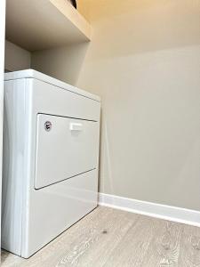 Homey 1BR Getaway Near Trails & Local Shops