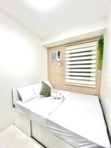 2 Bedroom Condo Fully-Furnished good for 5-6pax by Gerra at Urban Deca Homes Banilad