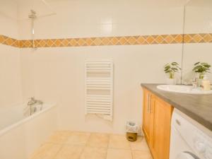 Appartement lumineux à Morzine, 2 chambres, parking, proche remontées mécaniques - FR-1-684-75