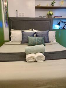 Cozy Studio near Roxas Night Market with Fast WiFi and Netflix