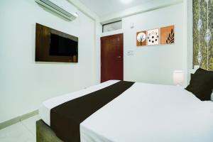 Collection O Hotel SP14