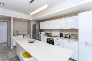 Harbour Bridge 401 by CTHA