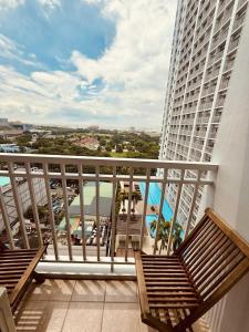 Breeze Staycation by Charmed