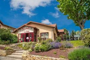 里岛德利斯尔酒店 - Frontonas