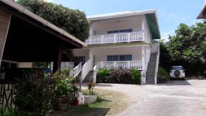 Divers Lodge Guest House