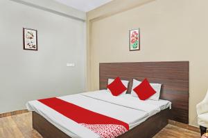 Hotel O Comfort Castle Inn