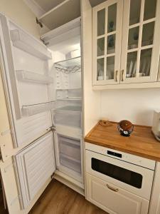 NEW Iorga6 OldCity SelfCheckIn