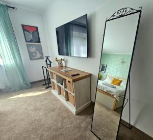 NEW Iorga6 OldCity SelfCheckIn