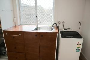 Compact Double room with shared bathoom