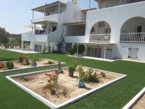 Kleanthi Apartments Paros Greece