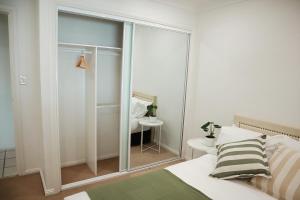 Double room with shared bathoom