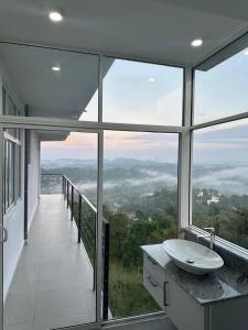 Cloudscape villa peradeniya