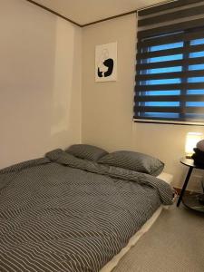 한강 위치에 아늑한 숙소 & 100인치 빔 프로젝터