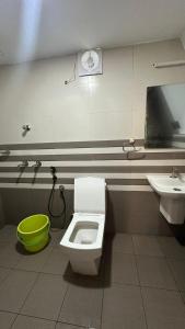 Poomala Holiday Village