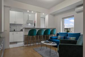Ultracentral Quiet Chic Apartment