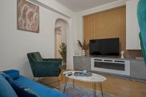 Ultracentral Quiet Chic Apartment