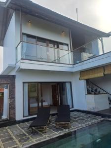 Green Bowl Beach Villa 2
