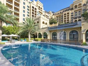 Fairmont The Palm Residences I Access to Hotel Facilities