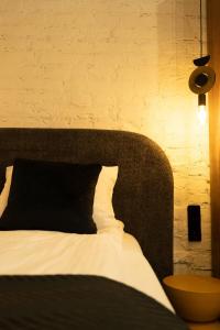 Goldline Premium Studio City Center