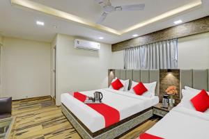 Super Collection O Hotel Raj Palace