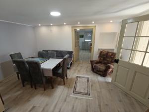 Apartman Marina i Sobe Luka