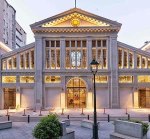 Lias Luxury Intown Apartment, Primary Location