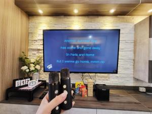 Hotel Like Comfort in Pasay Pool WiFi Netflix