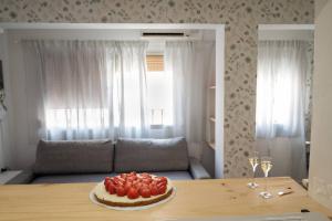 Sol, Playa y Sabor Tu apartamento ideal en Málaga