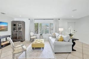 Modern Three-Bedroom Retreat with Private Pool