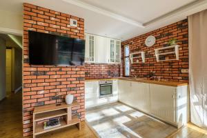 Bursztynowa Przystań by Praia Apartments - 300 m do Plaży - Ergo Arena