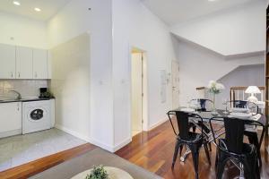 Home4u Duplex by the Cathedral