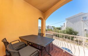 Awesome Apartment In Biograd Na Moru With Wifi