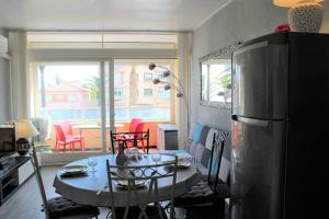 Agréable appartement T2 avec loggia proche commerces et plage - 4ALB24