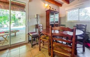 Awesome Home In Molières-Sur-Ceze