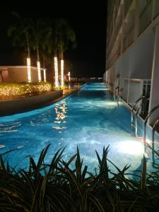 Condominium unit in Breeze Residences 1BR Roxas Boulevard Pasay city Manila