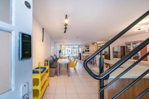 Casa familiar na exuberante praia de 4 ilhas.