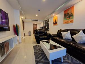 Grand Avenue, 2 bedroom-2 baths, 69sqm