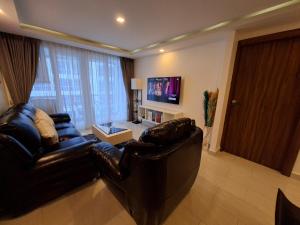 Grand Avenue, 2 bedroom-2 baths, 69sqm