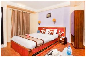 Lotus# Grand Heritage S-Pool Premium class Beach Front Hotel In Puri