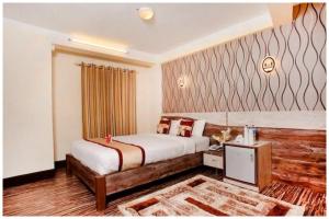 Lotus# Grand Heritage S-Pool Premium class Beach Front Hotel In Puri