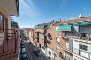 Cozy apartment with terrace, Madrid
