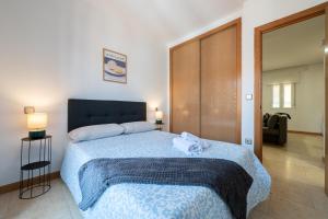 Cozy apartment with terrace, Madrid