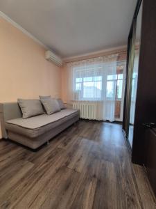 Frantsuzky Bulvar 22А, клиника Филатова