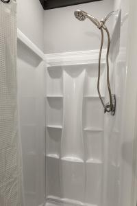 The Small Modern Villa Outdoor Tub-Unit B