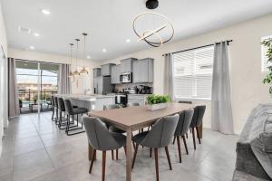 Casa 5 Quartos com Piscina Perto da Disney