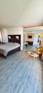 Village Naturiste R4N - Le Naïa Jardin dEden Couple Only