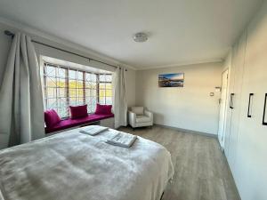 Spacious 3 Bedroom 2 Bathroom 6 Sleeper